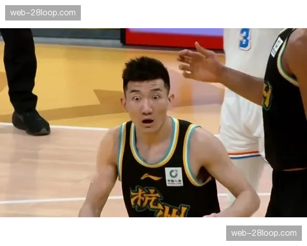技术统计：孙铭徽季后赛首轮场均贡献31.5分7.8助攻
